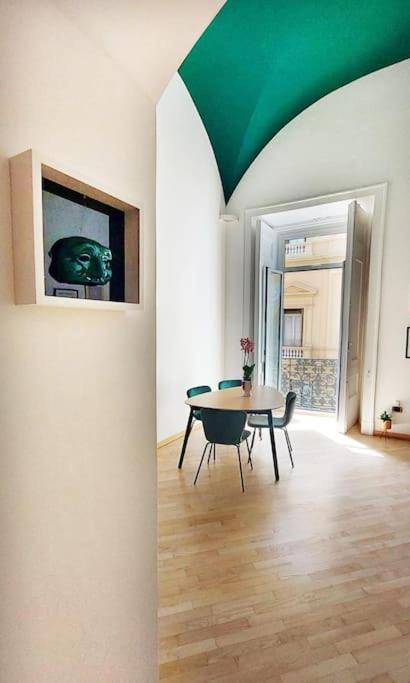 נאפולי Maison In Centro מראה חיצוני תמונה